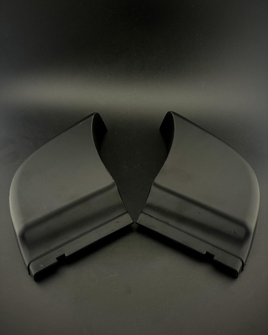 Caches latéraux de pare-chocs pour Toyota Hilux - Paire sur mesure